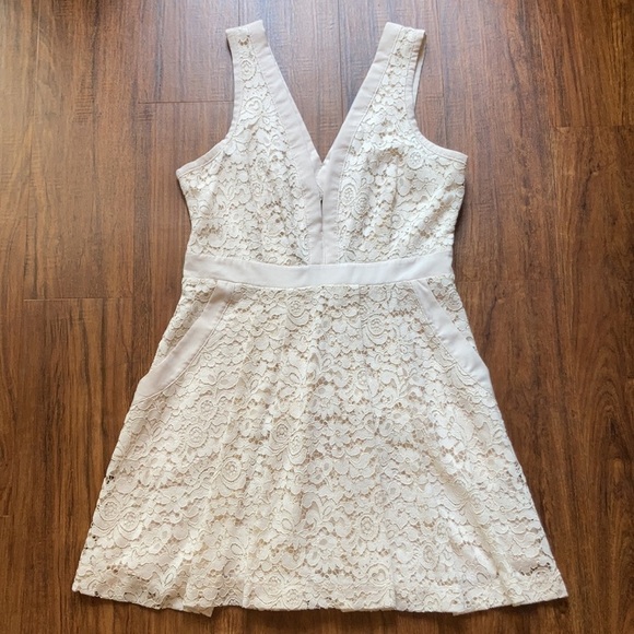 Free People lucky in love lace dress in shell size small - Picture 4 of 11